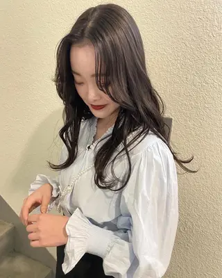 ロング sliver マツイ　レンのヘアスタイル