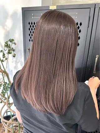 セミロング ササキカズマ〻透明感 〻色落ち〻赤み消しのヘアスタイル