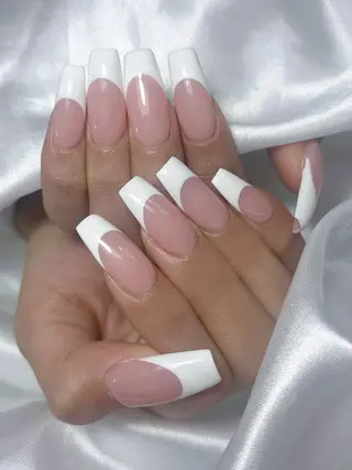 ネイル LEELA NAIL STUDIO所属・LEELA NAIL STUDIOのネイルデザイン