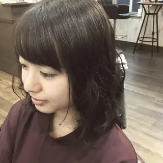 ミディアム カラー パーマ embrace エンブレイスのヘアスタイル
