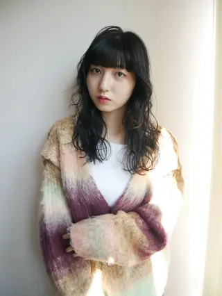 ロング パーマ 森田遥奈/透明感カラ ー/似合わせカットのヘアスタイル