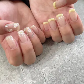 ネイル 東 千夏のネイルデザイン