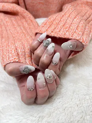 ネイル Garnet nailのネイルデザイン