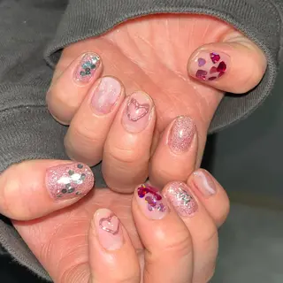 ネイル 🪐富島彩夏 /海外nail🪐のネイルデザイン