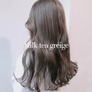 ミディアム カラー ヘアアレンジ 韓国レイヤー🕊️ 柔らかベージュ🧸のヘアスタイル