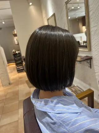 ショート カラー 🥀韓国ヘア🥀 宮津真菜のヘアスタイル