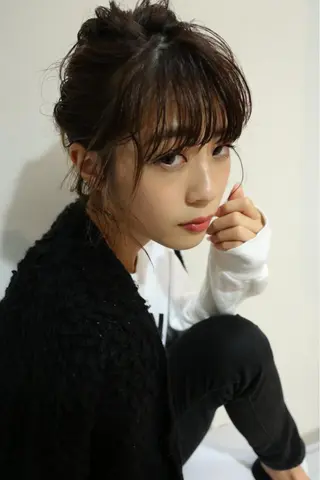 ミディアム カラー ヘアアレンジ ZOA classic hair所属・東 みのりのヘアスタイル