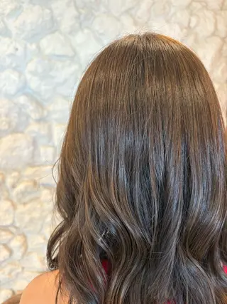 ミディアム カラー Lit by diar 茅ヶ崎所属・オーガニックカラー 🌿/ kahoのヘアスタイル