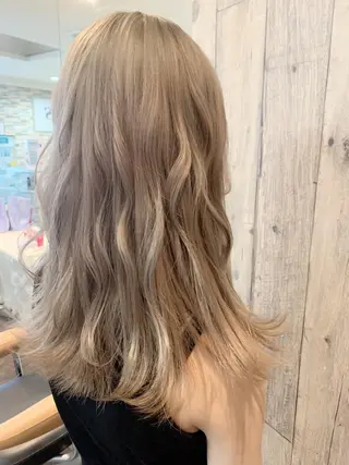 カラー Reglus hair design所属・松永 麻希のヘアスタイル