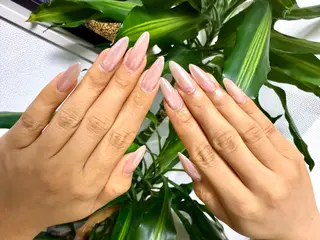 ネイル バラ ばらのネイルデザイン