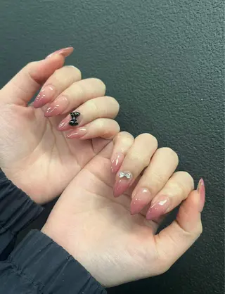 ネイル Tini ANA.CHUOのネイルデザイン