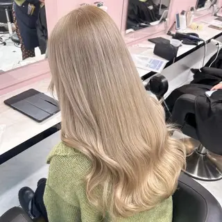 ロング カラー ヘアアレンジ ハイトーン艶カラー 🤍ゆうひのヘアスタイル