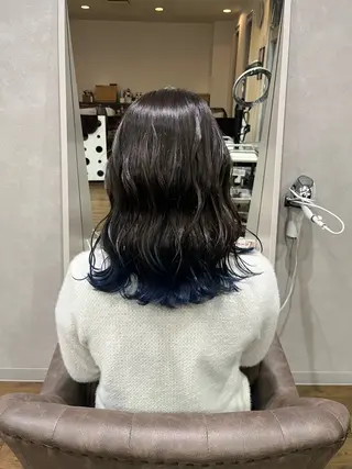 ミディアム 西林 玲那のヘアスタイル