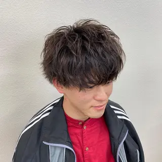 メンズ Loy所属・メンズヘア特化 パーマ 縮毛矯正🔷のヘアスタイル