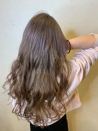 ロング カラー 🐝肥田 しょーと🐝のヘアスタイル