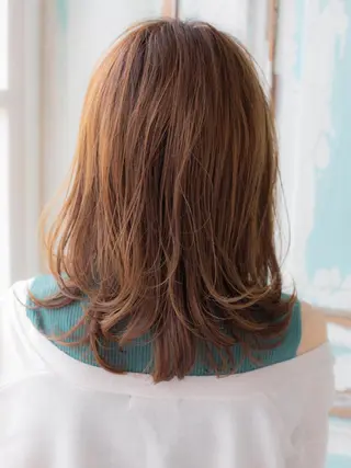 セミロング La・sol HAIRのヘアスタイル
