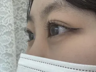 パーマ H eraのマツエク・マツパデザイン