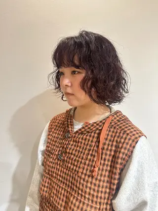 ミディアム カラー パーマ 塩澤 榛奈のヘアスタイル