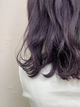 ミディアム カラー raika .のヘアスタイル