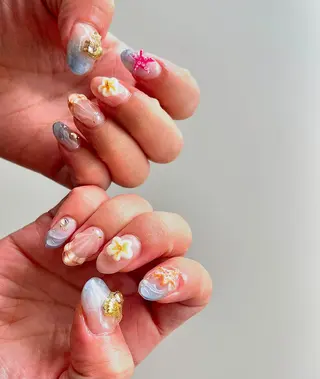 ネイル ネイルハウス✴︎ふたご座所属・ネイルハウスふたご座 Natsumiのネイルデザイン