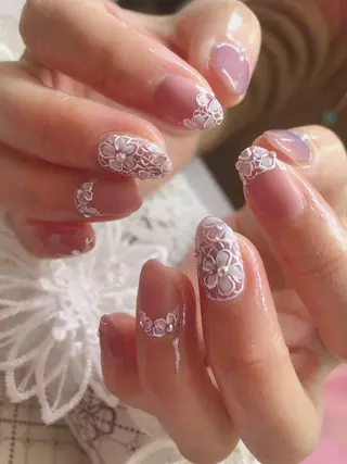 ネイル Flowerネイルサロン所属・. yukiのネイルデザイン