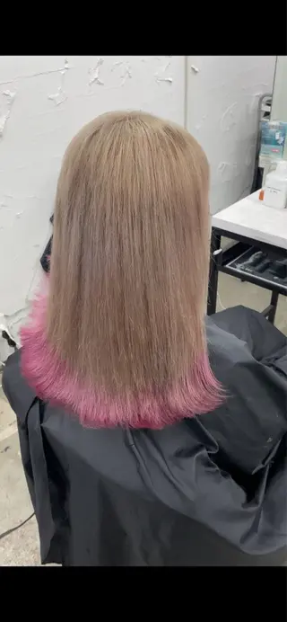 セミロング カラー ere 代々木公園所属・みほ/ニュアンス/ モード/艶カラーのヘアスタイル