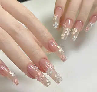 ネイル nana 🌞のネイルデザイン