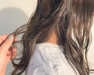 ロング カラー 髪質改善🫧ベージュ 椙山 響のヘアスタイル