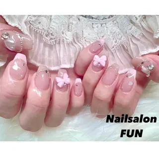 ネイル Nailsalon FUN🌈のネイルデザイン