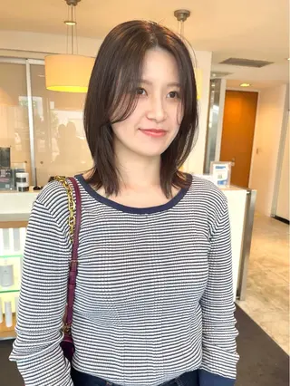 ミディアム カラー 村本 千優のヘアスタイル
