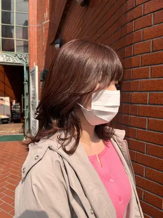 セミロング カラー 重里 瑠花のヘアスタイル