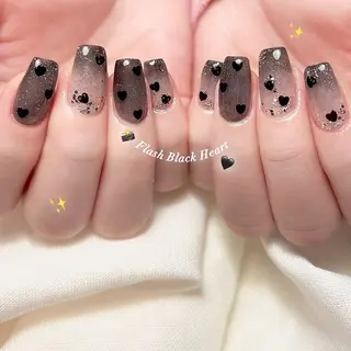 ネイル Arowa 伊田のネイルデザイン