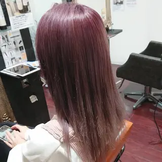カラー LOREM   rei  のヘアスタイル