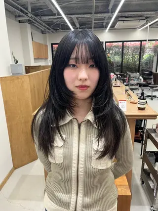 ロング カラー miyu /レイヤー/ブリーチのヘアスタイル