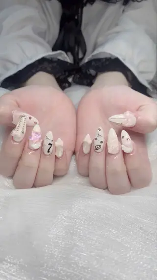 ネイル Hara Nail 【パラジェル使用】のネイルデザイン