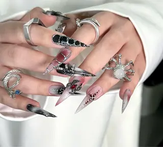 ネイル リボン、ガーリー パーツ放題専門店のネイルデザイン