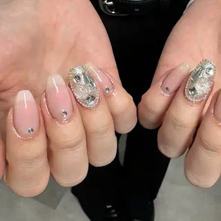 ネイル O. Maikaのネイルデザイン