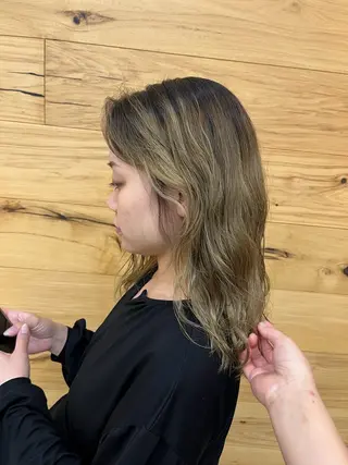 ロング MYA 🤍kanaのヘアスタイル