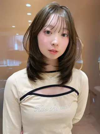 ミディアム SIGN shibuya所属・小湊 柊花のヘアスタイル