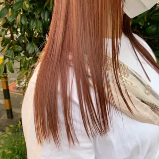 ロング カラー akane .のヘアスタイル