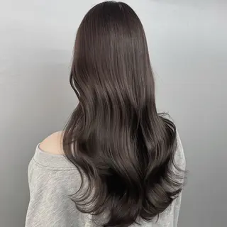 ロング カラー 透明感カラー グレージュ/あいのヘアスタイル