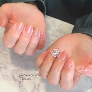 ネイル KOMINE TOMOKOのネイルデザイン