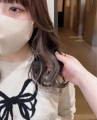 セミロング カラー ヘアアレンジ 東 晴菜のヘアスタイル