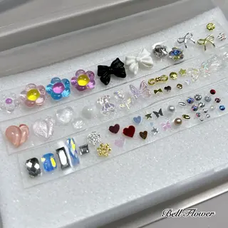 ネイル Bell Flowerのネイルデザイン