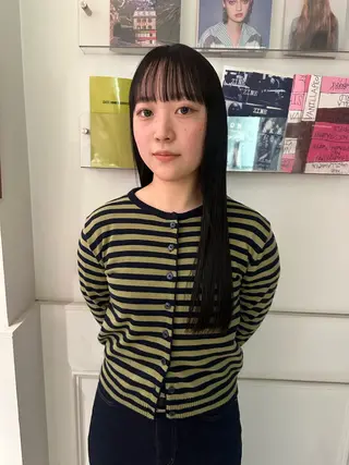 セミロング Manaka🟤 今泉　Musiiikのヘアスタイル