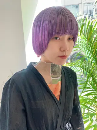 ショート カラー 桃果 momokaのヘアスタイル