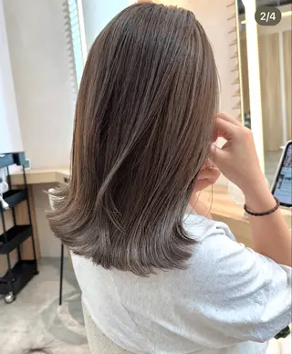 ミディアム Ways TOKYOのヘアスタイル