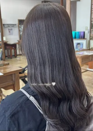ロング カラー トップスタイル所属・小島華未/ ヘアカラー/髪質改善のヘアスタイル