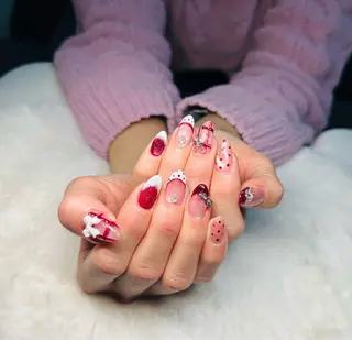 ミディアム 高橋みい 【Jrネイリスト】のネイルデザイン