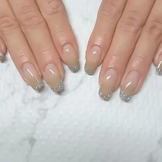 ネイル Lily Roseスタッフ一同のマツエク・マツパデザイン